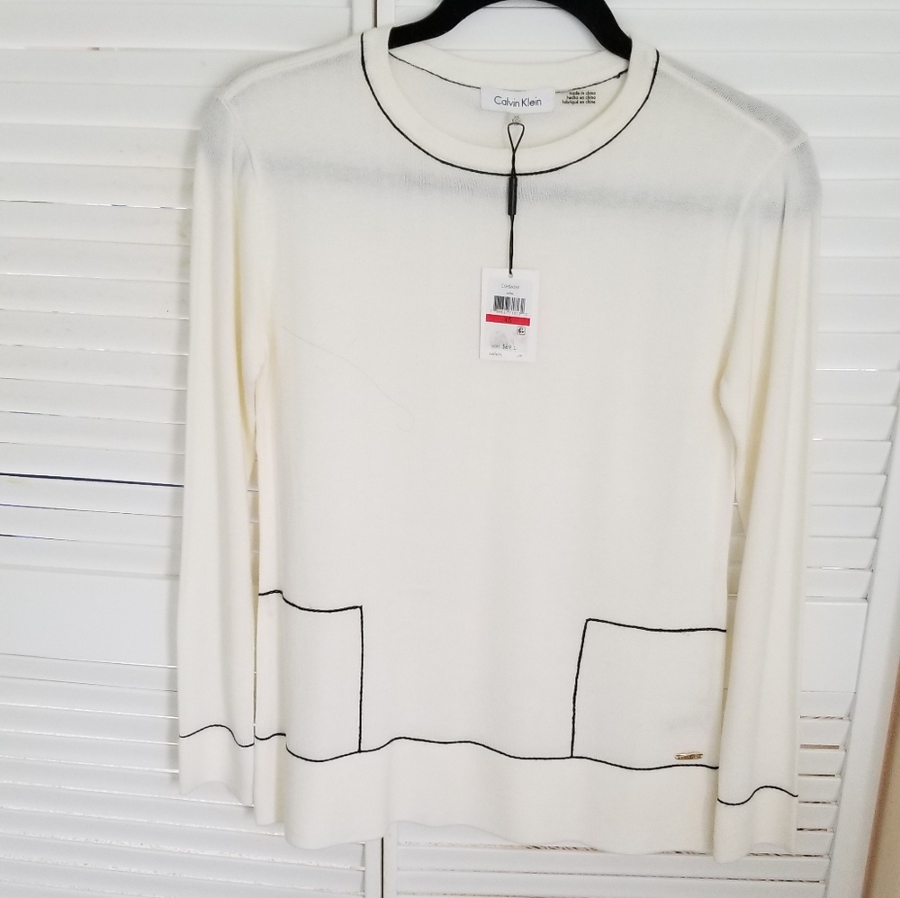 Calvin Klein top with threading contrast